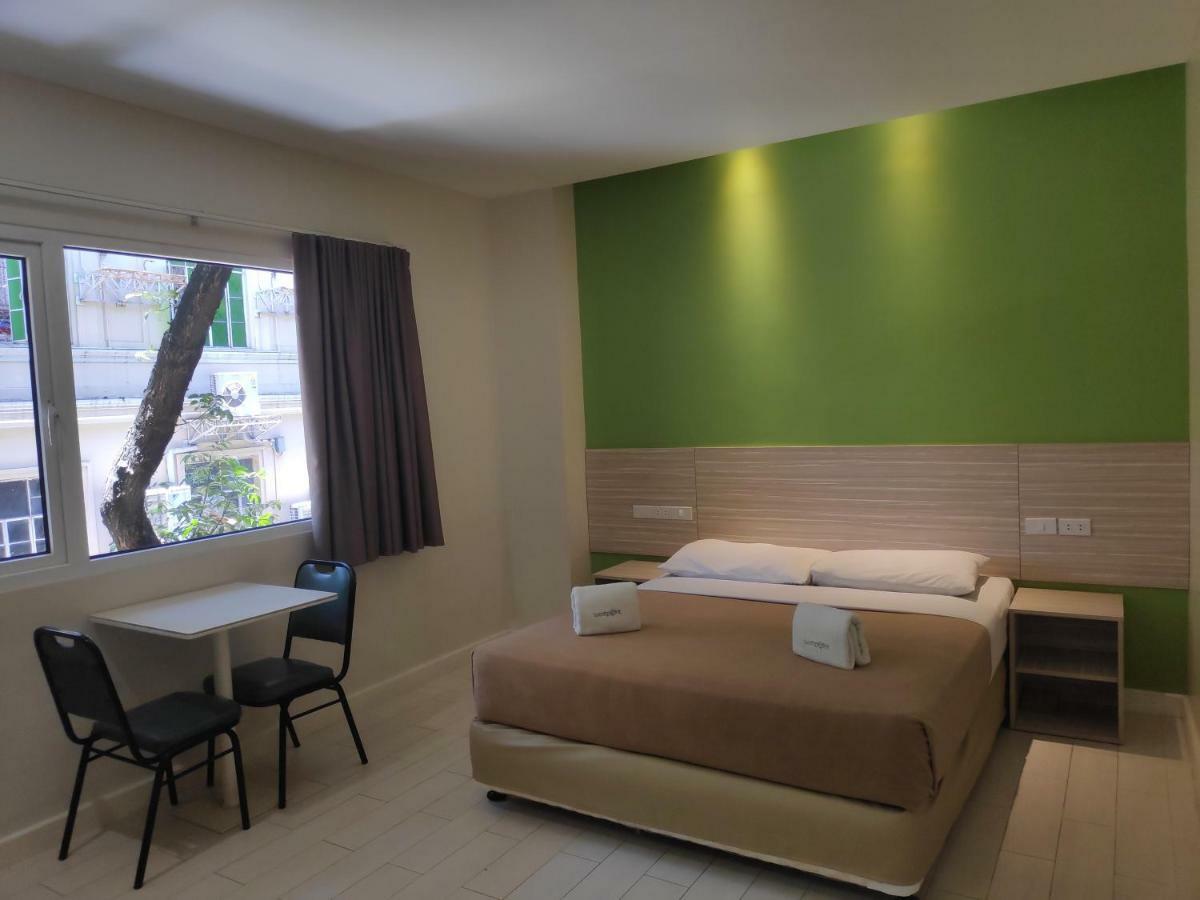 Westpoint Hotel Cebu Exterior photo