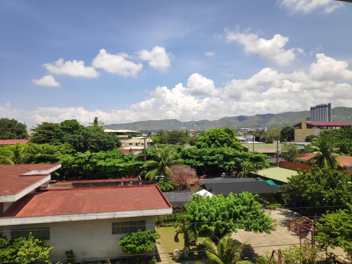 Westpoint Hotel Cebu Exterior photo