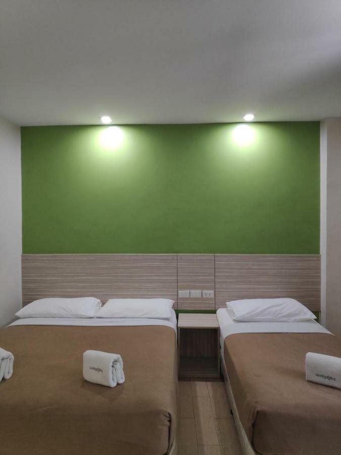 Westpoint Hotel Cebu Exterior photo