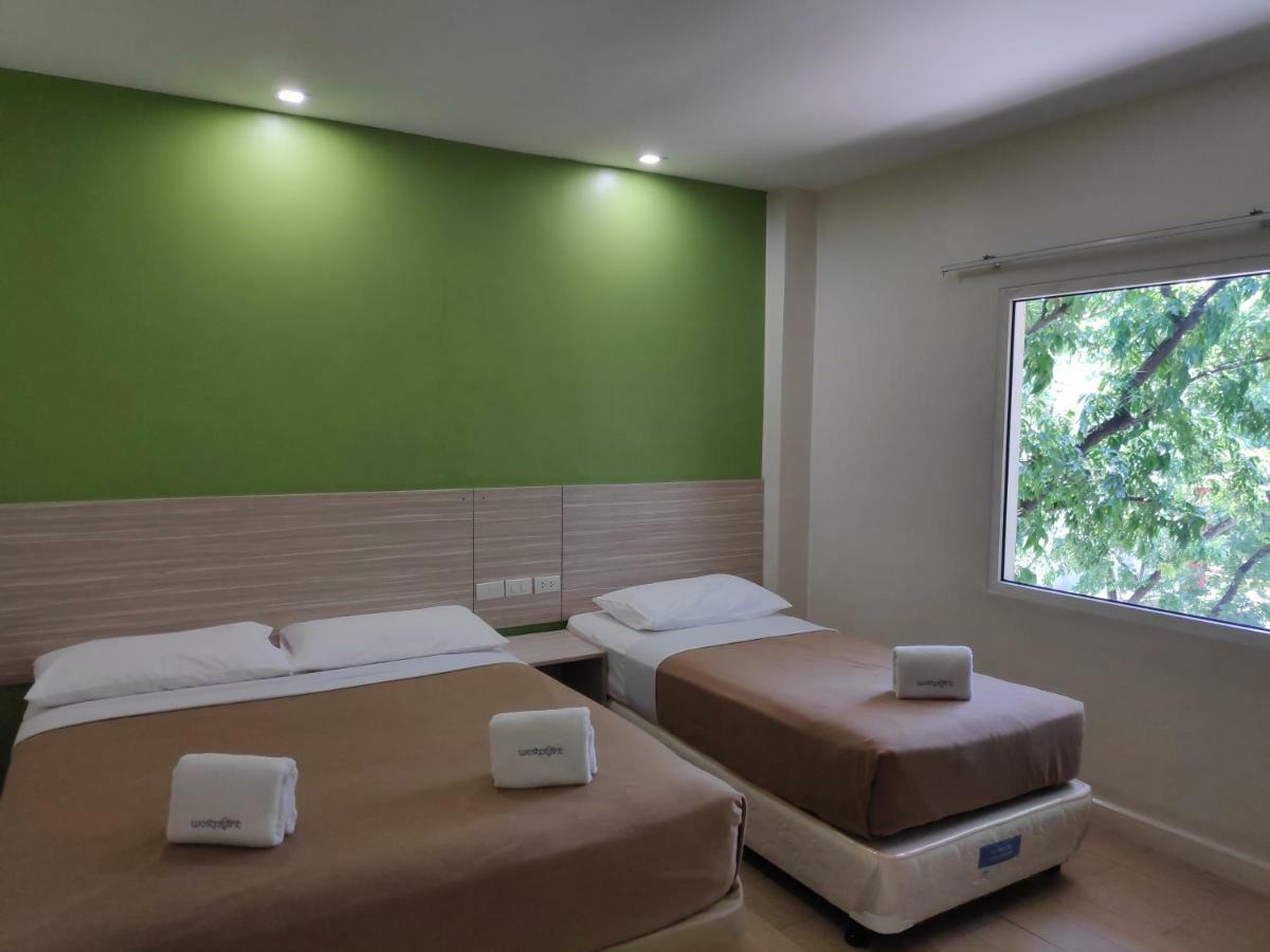Westpoint Hotel Cebu Exterior photo